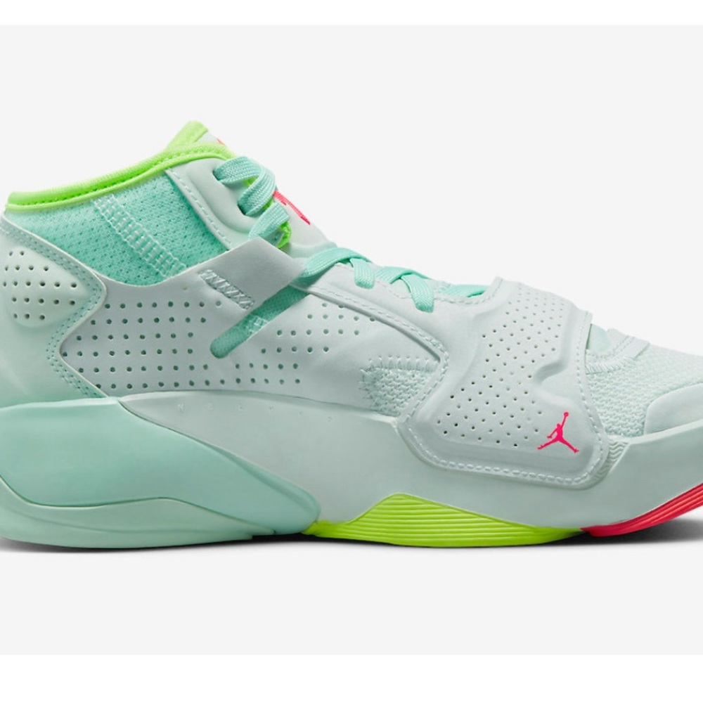 Nike Air Jordan Zion 2 GS Spring Hoops Sneakers Shoes EU 40 Athletic Sporty